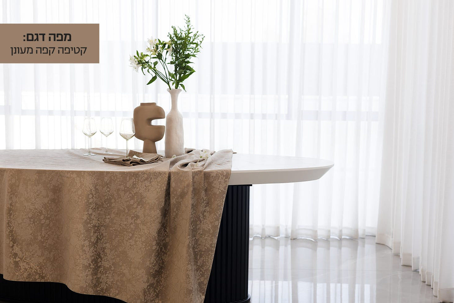 Designer Mail's Velvet Table Cloth Napkin Set Great Quality Dinner Tablecloth image 9