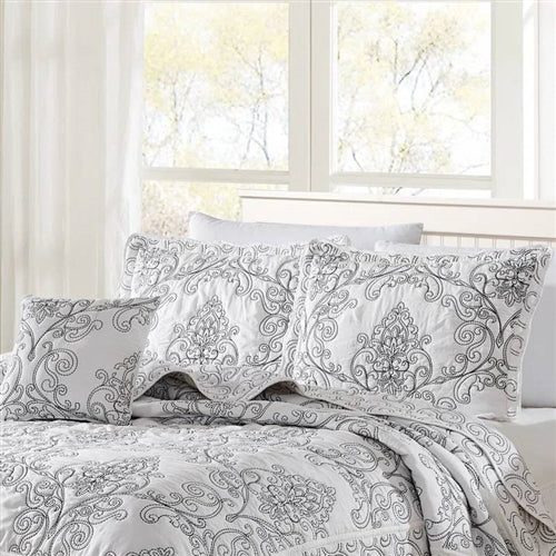 Queen size White Damask Embroidered 4 Piece Oversized Bedspread Set image 0