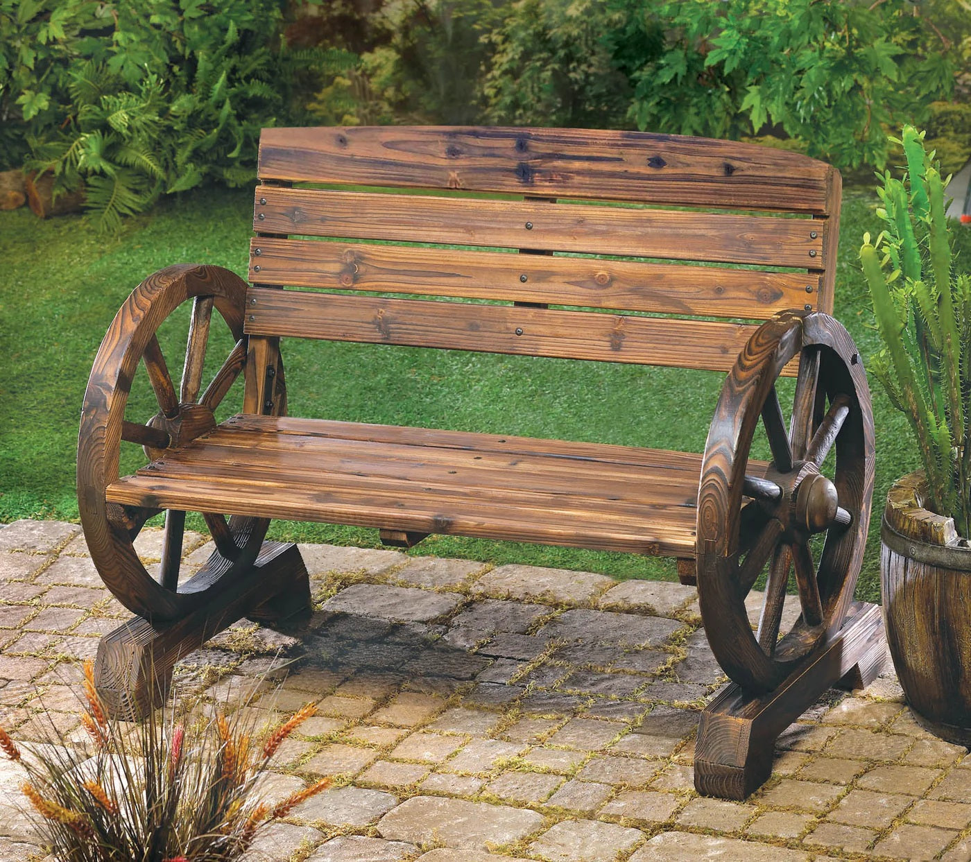 WAGON WHEEL BENCH image 1