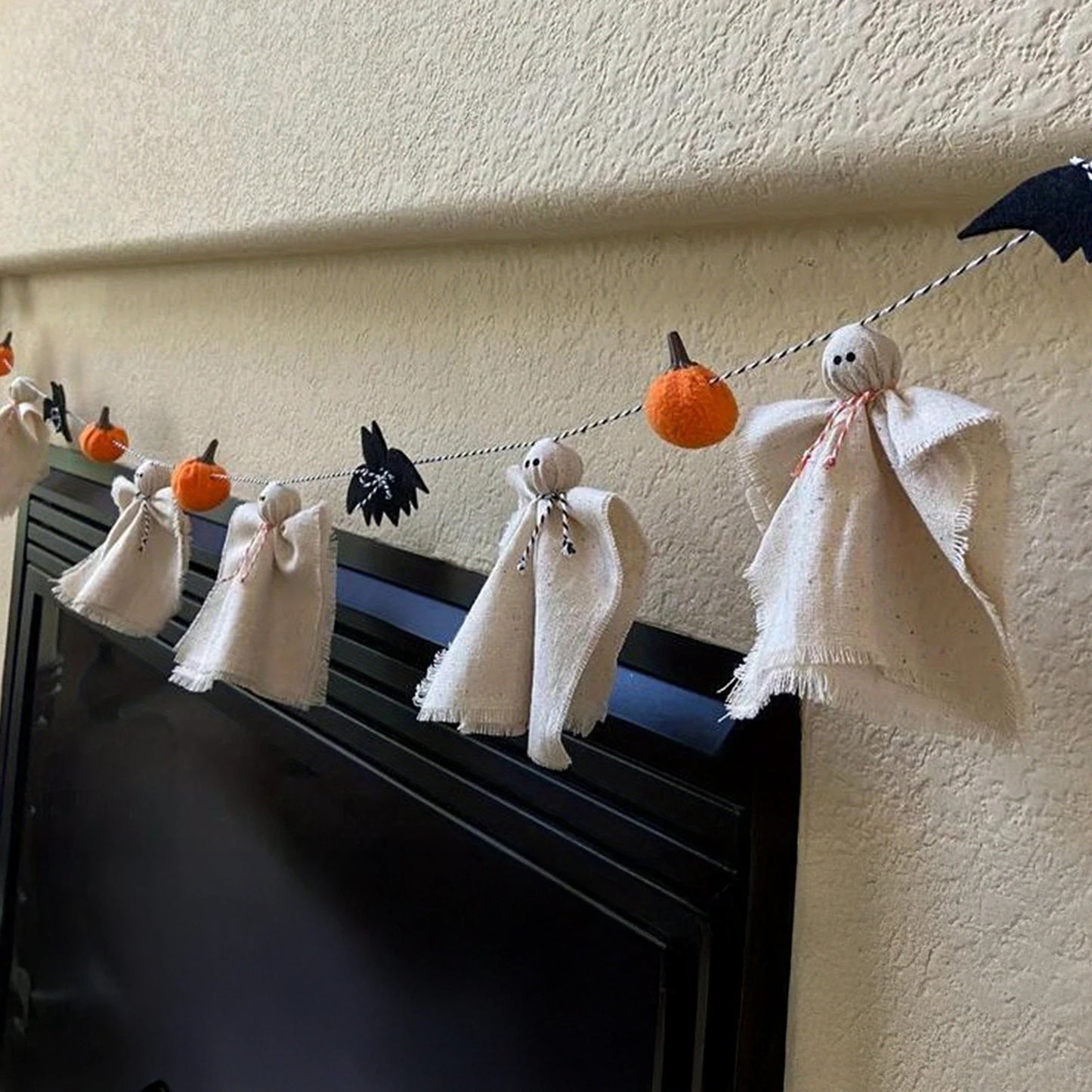 Halloween Ghost Garland Spooky Hanging Decor for Farmhouse Party Halloween Decoration Scary Hanging Ornaments
